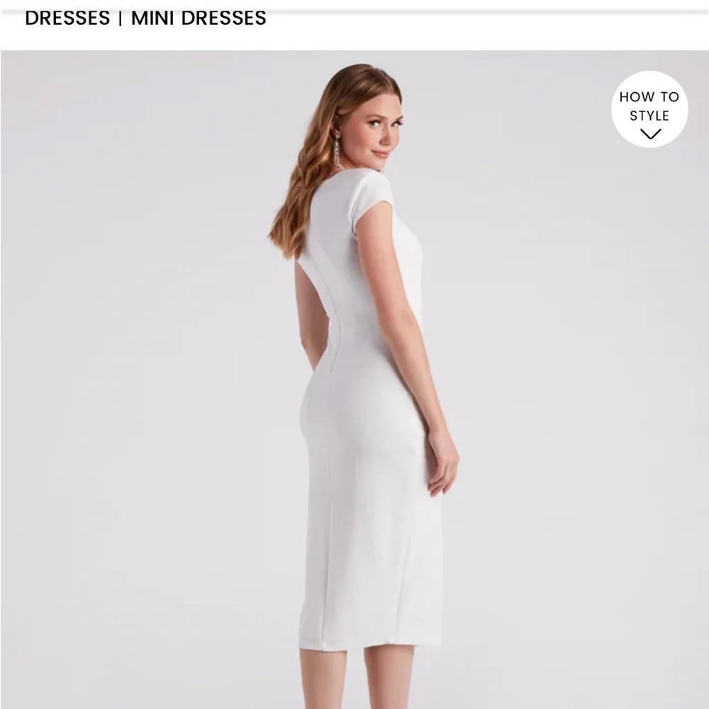 White Windsor Dress - Picture 3 of 13